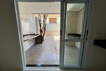 Lindo Sobrado novo à venda no Bairro do Parque São Domingos na Rua Agostinho dos Santos 306,