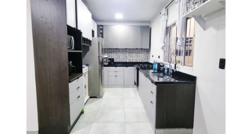 Belo Sobrado à venda no Bairro do Piqueri na Rua Manuel de Carvalho,