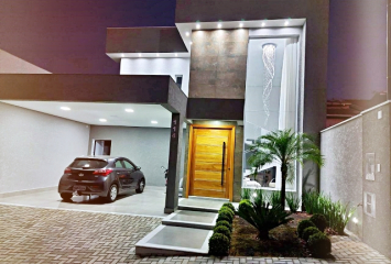 Belo Sobrado à venda em Bragança Paulista no Bairro do Condomínio Portal da Serra 