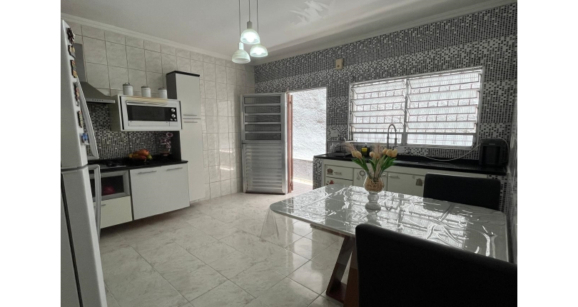 Ótimo Sobrado à venda no Bairro da Vila Aurora na Rua Antônio Rodrigues Belo