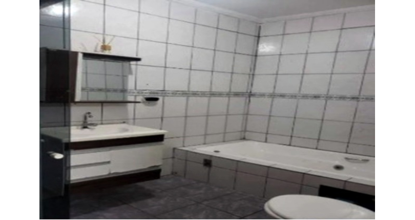 Sobrado à venda no Bairro do Jardim Jaraguá (São Domingos) na Rua José Vaz Guerreiro