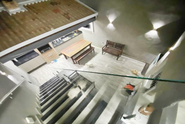 Bela Casa assobradada à venda no Bairro do Parque São Domingos na Rua Dirceu de Almeida,