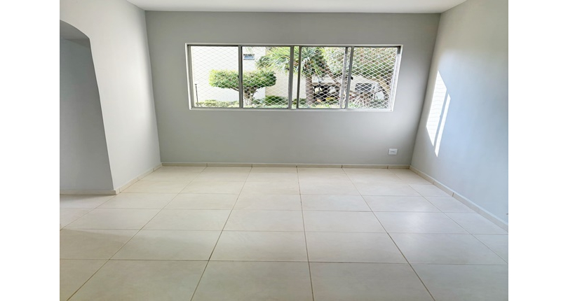 Lindo Apartamento à venda no Bairro do Parque Maria Domitila na Rua Willis Roberto Banks 549,