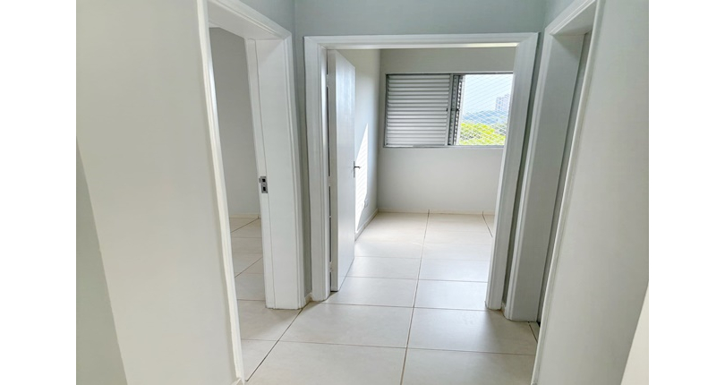 Lindo Apartamento à venda no Bairro do Parque Maria Domitila na Rua Willis Roberto Banks 549,