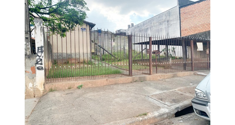 Terreno à venda no Bairro do Jardim Santo Elias na Rua Romão Martins