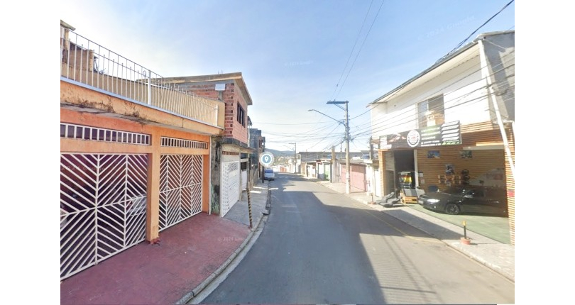 Terreno à venda no Bairro da Vila Guedes na Rua Maria Julieta Drummond de Andrade