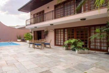 Belíssimo Sobrado à venda no Bairro do City América na Rua Jose Rebouças de Carvalho