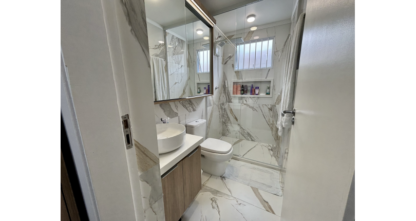 Sobrado à venda Rua George Samuel, Jardim Mangalot - Imóveis à Venda