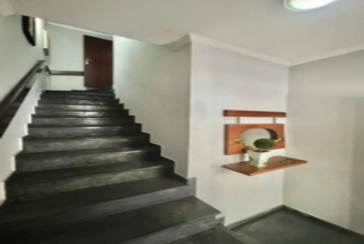 Lindo Sobrado à venda no Bairro do City América na Rua Emir Nogueira,