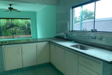 Sobrado à venda no Bairro do Jardim Pinheiros na Rua Alessandro Leopardi