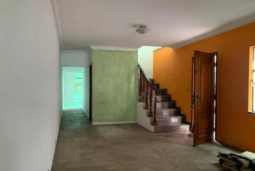 Sobrado à venda no Bairro do Jardim Pinheiros na Rua Alessandro Leopardi