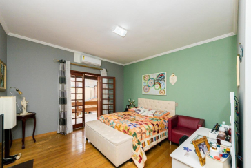 Lindo Sobrado à venda no Bairro do City América na Rua Eugênia Sereno,