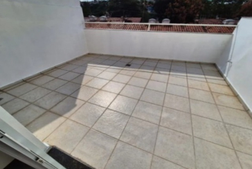 Belo Sobrado à venda no Bairro do Conjunto Residencial Vista Verde