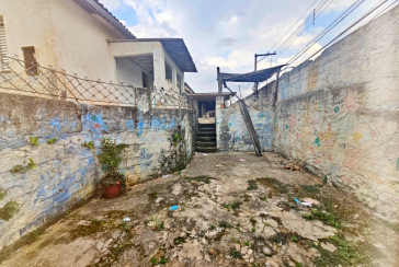 Terreno à venda no Bairro do Vila Pereira Barreto na Rua José China