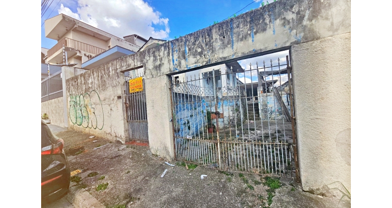 Terreno à venda no Bairro do Vila Pereira Barreto na Rua José China