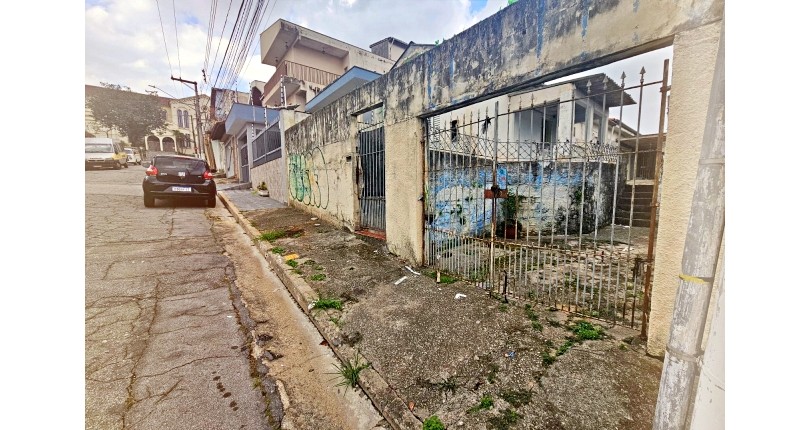 Terreno à venda no Bairro do Vila Pereira Barreto na Rua José China
