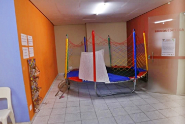 Belo Apartamento à venda no Bairro do Jardim Regina na Avenida Agenor Couto de Magalhães 222,