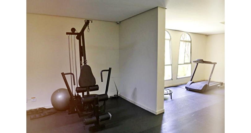 Belo Apartamento à venda no Bairro do Jardim Regina na Avenida Agenor Couto de Magalhães 222,