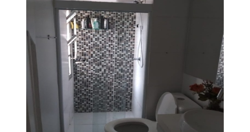 Belo Apartamento à venda no Bairro da Vila Mangalot na Rua Manoel Lopes da Cunha 117, no Condomínio Edifício Bela Vista