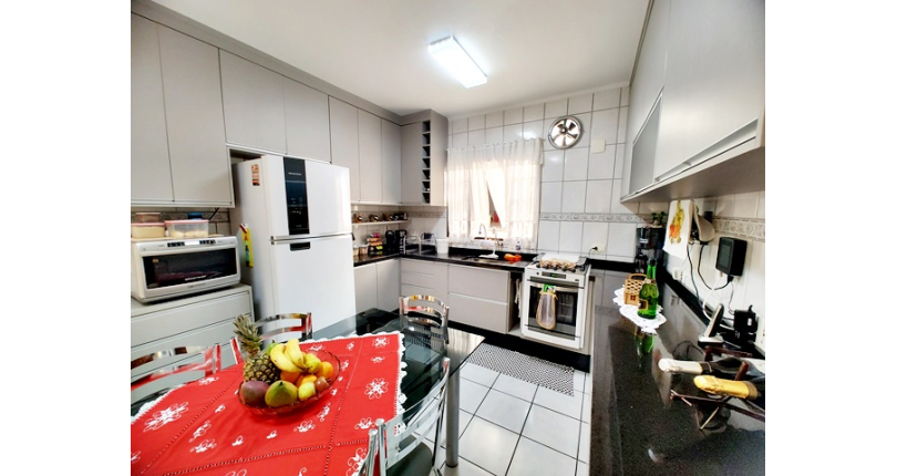 Ótima Casa Térrea à venda no Bairro da Chácara São João na Rua Barra do Garça