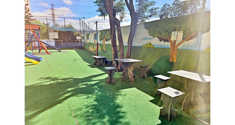 Apartamento à venda no Bairro do Jardim Santo Elias na Rua Ademar Martins de Freitas 257,