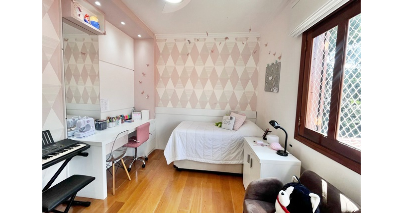 Lindo Sobrado Alto Padrão à venda no City América na Rua Desembargador Olavo Lima Guimarães