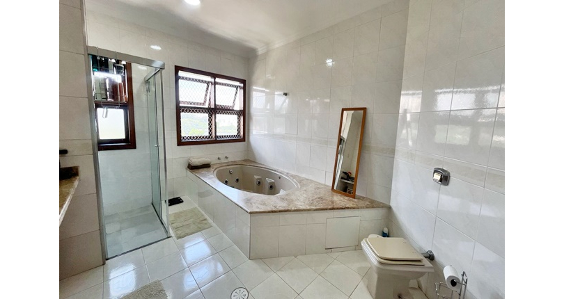 Lindo Sobrado Alto Padrão à venda no City América na Rua Desembargador Olavo Lima Guimarães