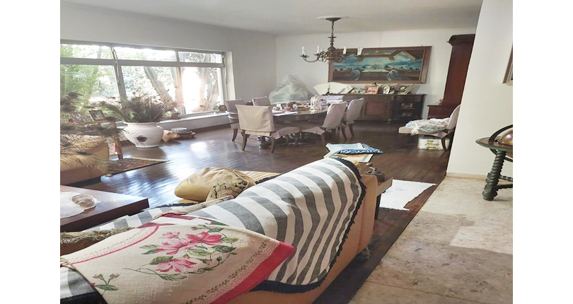 Casa à venda no Bairro do Jardim Maristela na Rua Coronel Augusto Machado,