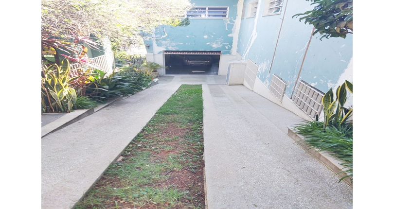 Casa à venda no Bairro do Jardim Maristela na Rua Coronel Augusto Machado,