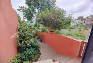 Bela Casa à venda no Jardim Líbano na Rua Benedito Gama Ricardo