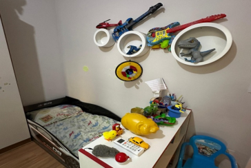 LINDO Sobrado à venda no Bairro do Conjunto Residencial Vista Verde na Rua José Carlos de Resende