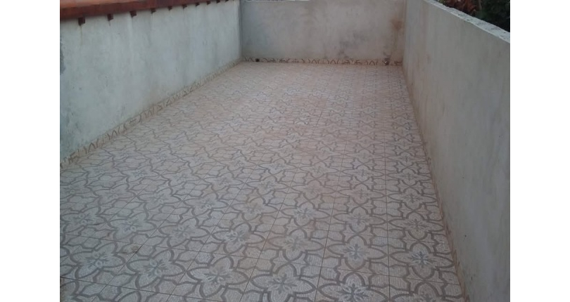 Casa Térrea à venda no Bairro da Vila Espanhola na Rua Antônio Pinto Vieira