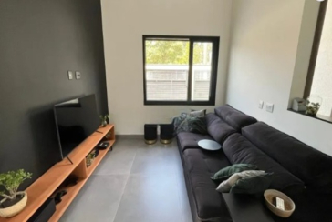 Linda Casa à venda no Bairro do City Recanto Anastácio na Rua João Ferrero Versino