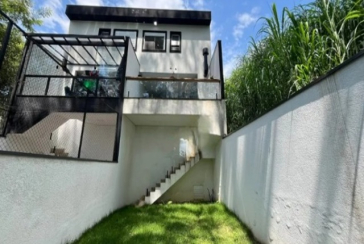 Linda Casa à venda no Bairro do City Recanto Anastácio na Rua João Ferrero Versino
