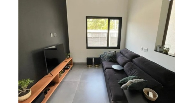 Linda Casa à venda no Bairro do City Recanto Anastácio na Rua João Ferrero Versino