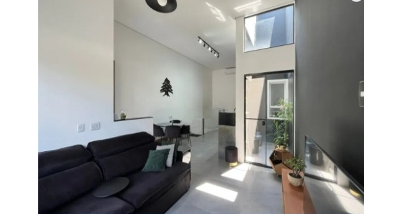 Linda Casa à venda no Bairro do City Recanto Anastácio na Rua João Ferrero Versino