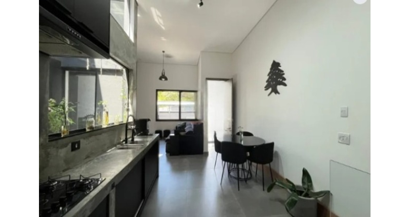 Linda Casa à venda no Bairro do City Recanto Anastácio na Rua João Ferrero Versino