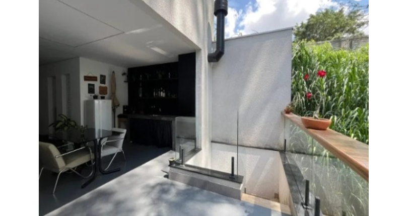 Linda Casa à venda no Bairro do City Recanto Anastácio na Rua João Ferrero Versino