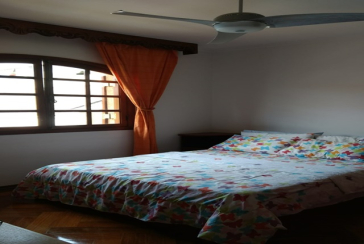 Lindo Sobrado à venda no Bairro do Parque São Domingos na Rua Homero Sales,