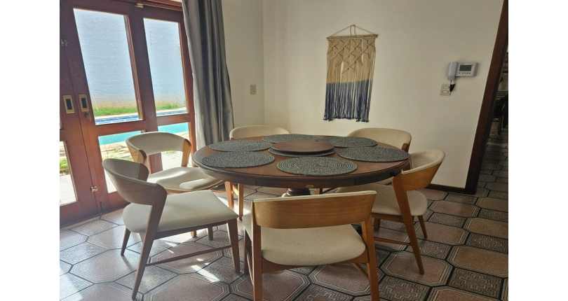 Belo Sobrado à venda no Bairro do City América na Rua Icádio,