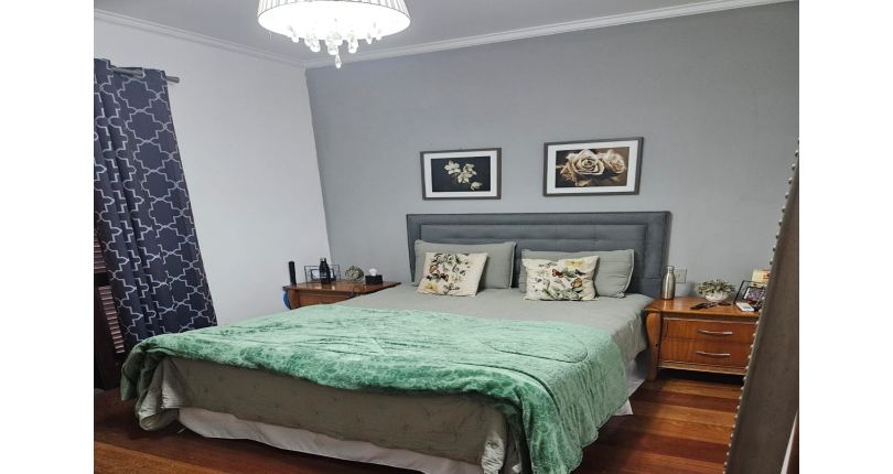 Belo Sobrado à venda no Bairro do City América na Rua Icádio,