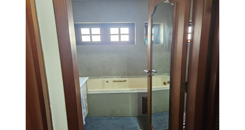 Belo Sobrado à venda no Bairro do City América na Rua Icádio,