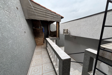 Bela Casa à venda no Bairro da Vila Guedes na Rua Confidencia Musical,