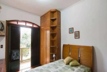 Lindo Sobrado à venda no Bairro do City América na Avenida Cardeal Motta,