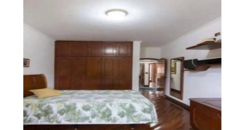 Lindo Sobrado à venda no Bairro do City América na Avenida Cardeal Motta,