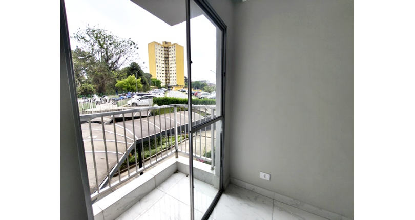 Belo Apartamento à venda no Bairro do Jardim Marilu na Avenida Raimundo Pereira de Magalhães 12011, no Condomínio Edifício Porto Seguro