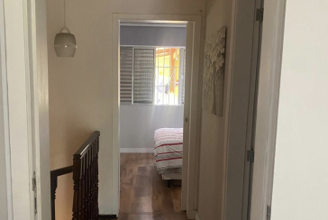 Belo Sobrado à venda no Bairro do Parque São Domingos na Rua Inácio Luís da Costa