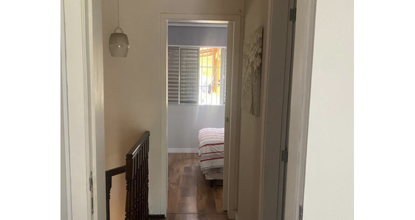 Belo Sobrado à venda no Bairro do Parque São Domingos na Rua Inácio Luís da Costa