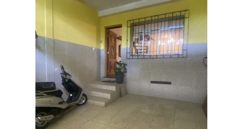 Belo Sobrado à venda no Bairro do Parque São Domingos na Rua Inácio Luís da Costa