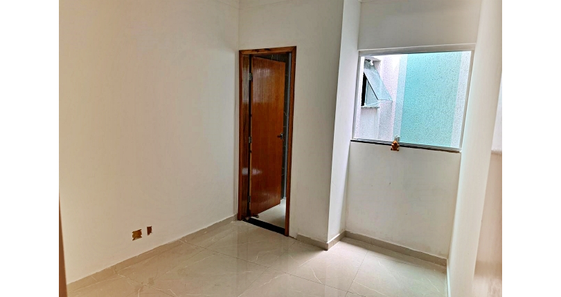 Bela Casa nova à venda no Bairro da Chácara Inglesa na Rua Tatsuo Okachi